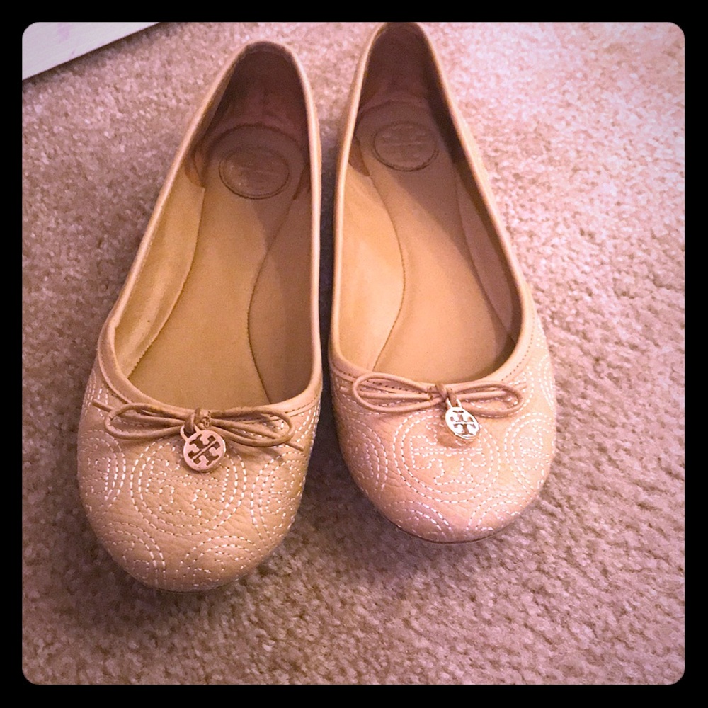 Tory Burch bow flats